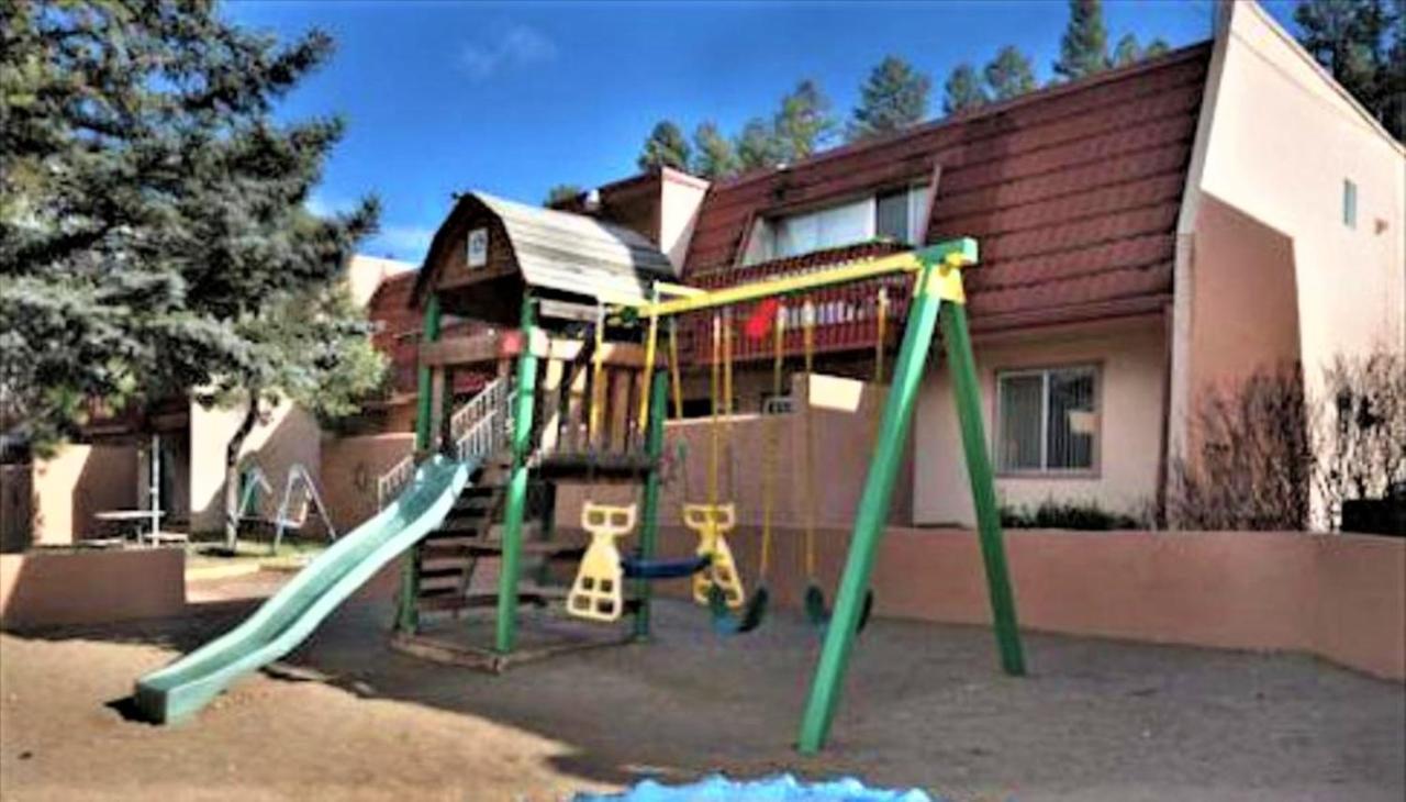 Pinecliff Village Resort Hollywood Exterior photo